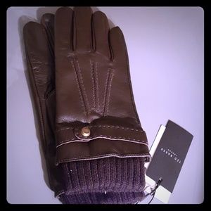 Ted Baker London brown leather gloves